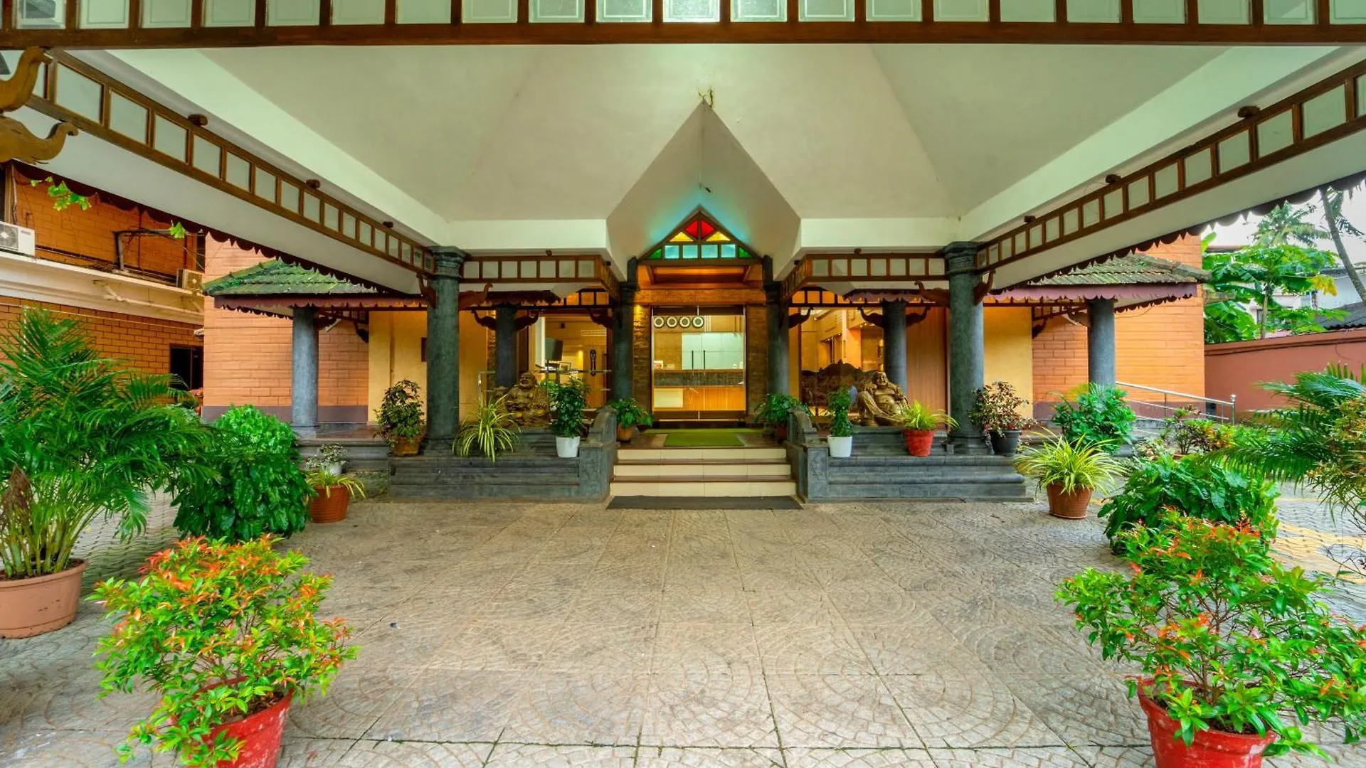Pagoda Resorts Alleppey Alappuzha Hotel