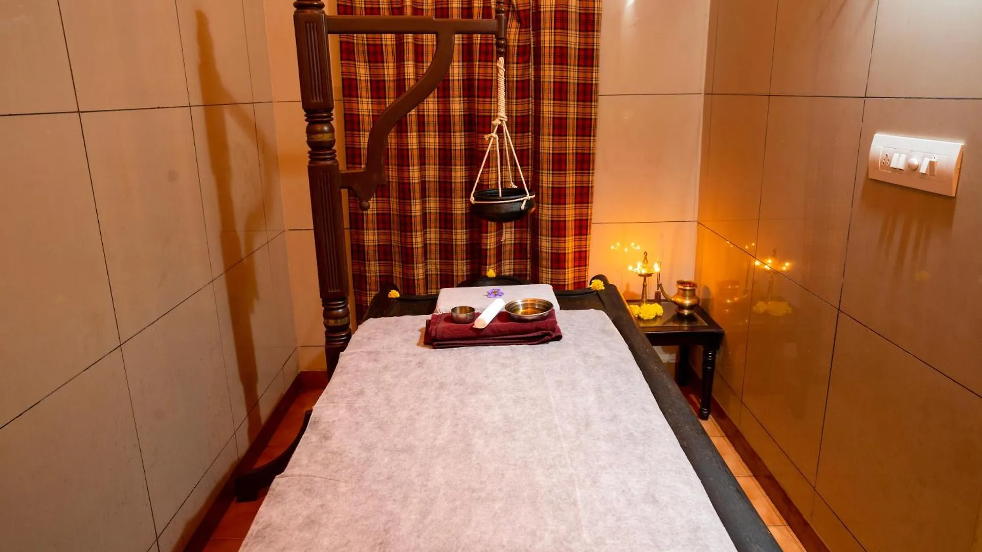 Pagoda Resorts Alleppey Alappuzha Hotel
