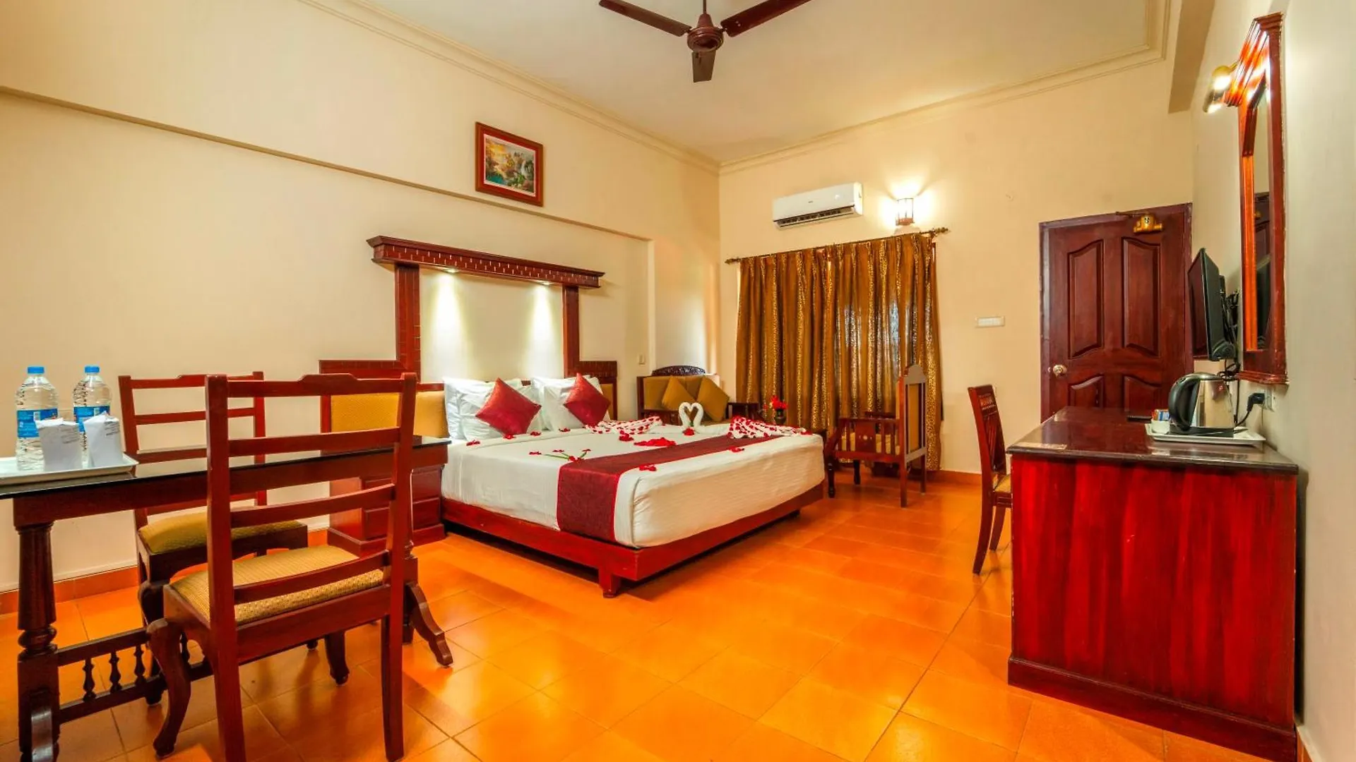 Pagoda Resorts Alleppey Alappuzha Inde